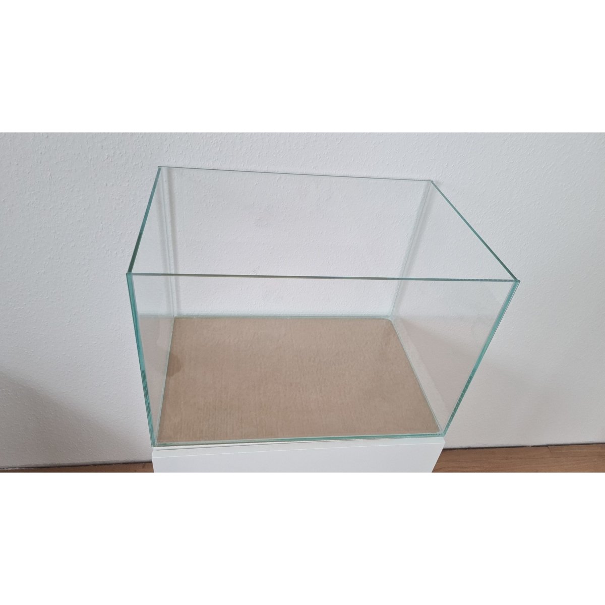 Aquarium 60x40x40cm (LxTxH) 96l für IKEA Besta - GarnelenTv-Shop
Aquarium 60x40x40cm für IKEA Besta
