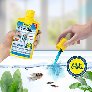 Tetra AquaSafe entfernt schädliche Substanzen aus Leitungswasser